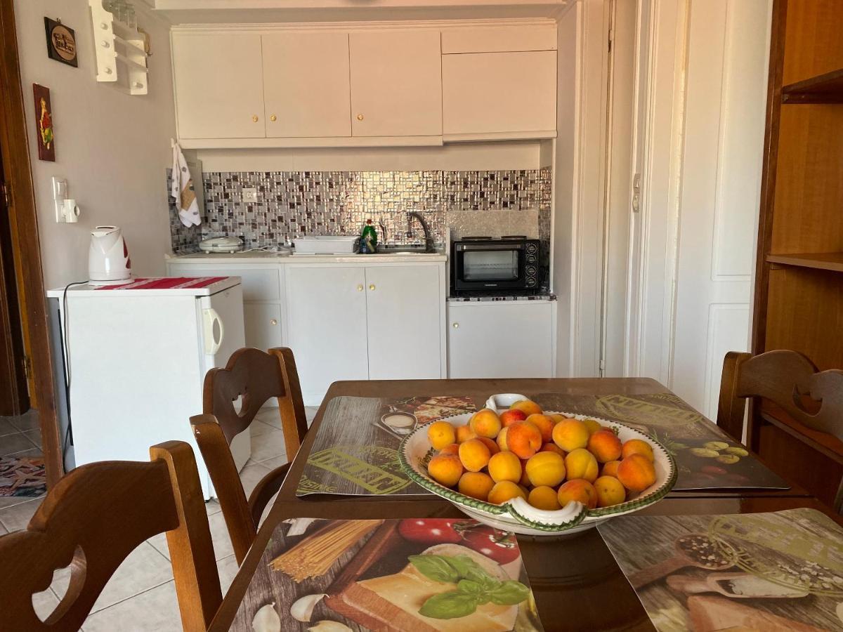 Mariangela Apartments Ліксурі Екстер'єр фото
