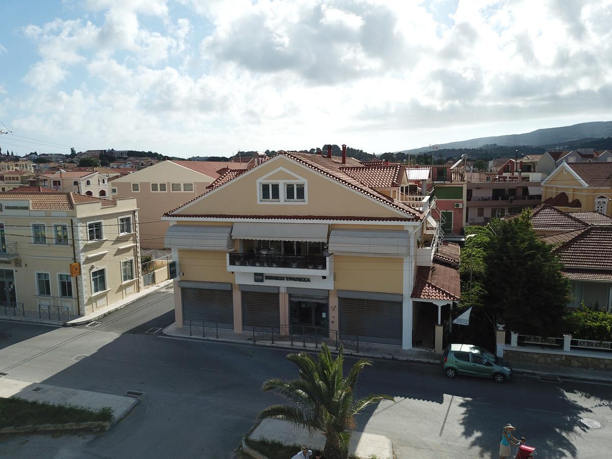 Mariangela Apartments Ліксурі Екстер'єр фото